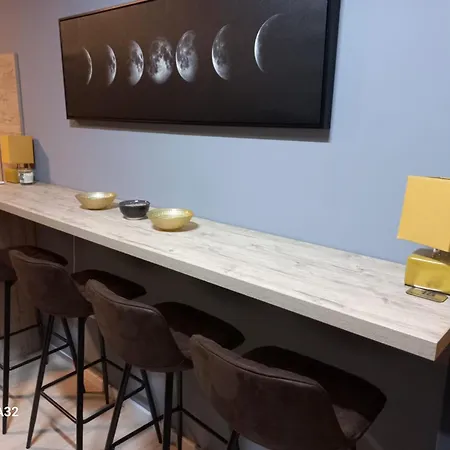 018 Apartment